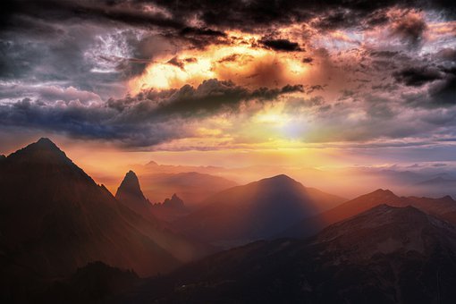 ������Щ��Ƶ��˯���鱾����Ǻ���Ӣ�����ɵġ���Կ�ס�